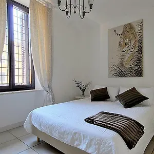 Pearl Apartment Rome